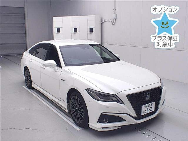 Toyota Crown Hybrid