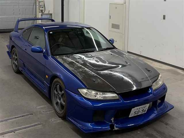 Nissan Silvia S15