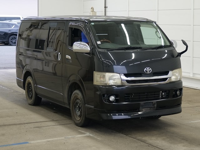 Toyota HiAce 4WD